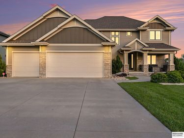 1897 Blue Sage Parkway , Elkhorn, NE 68022