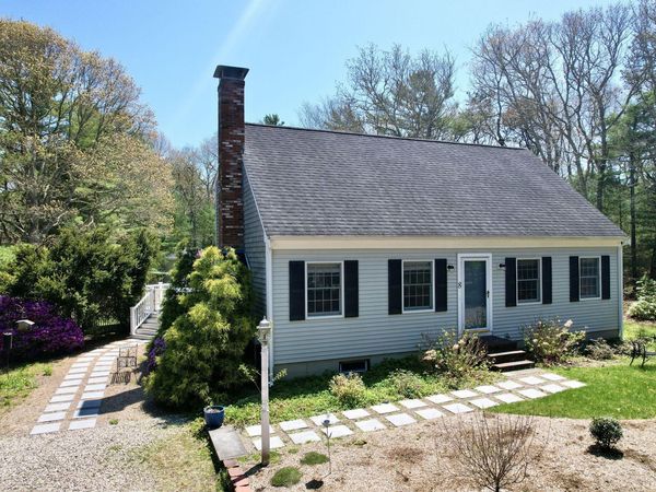 8 Ruth Terrace , East Falmouth, MA 02536
