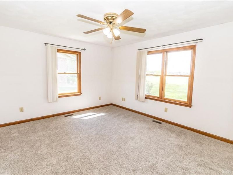 140 Dwyer Avenue, Unit D2, Greenville, OH 45331 Photo 15