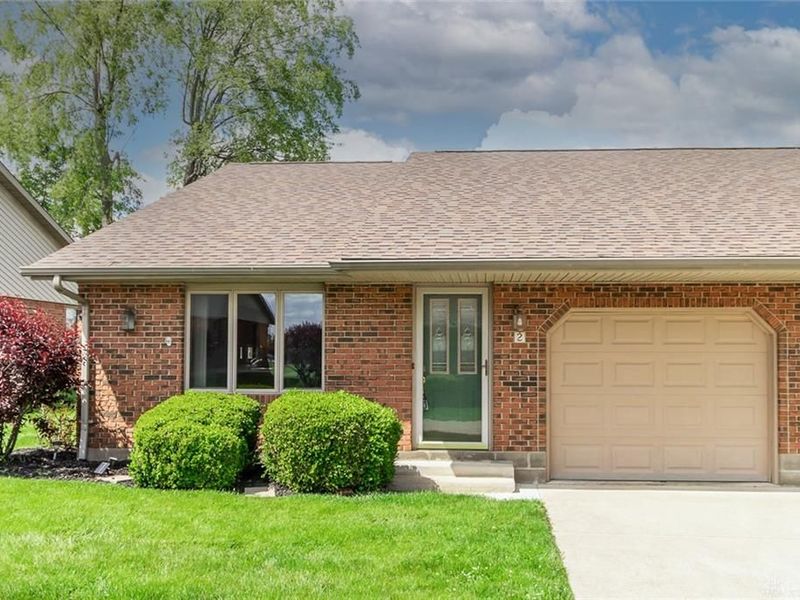140 Dwyer Avenue, Unit D2, Greenville, OH 45331 Photo 4