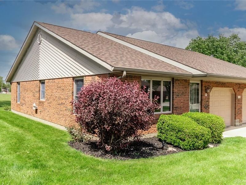 140 Dwyer Avenue, Unit D2, Greenville, OH 45331 Photo 5