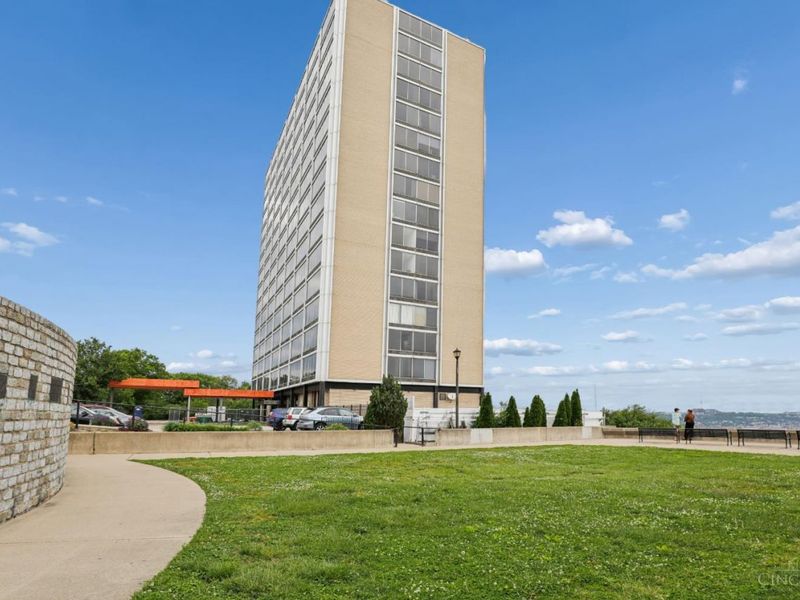 810 Matson Place, Unit 602, Cincinnati, OH 45204 Photo 26