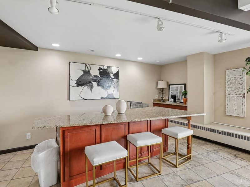 810 Matson Place, Unit 602, Cincinnati, OH 45204 Photo 32