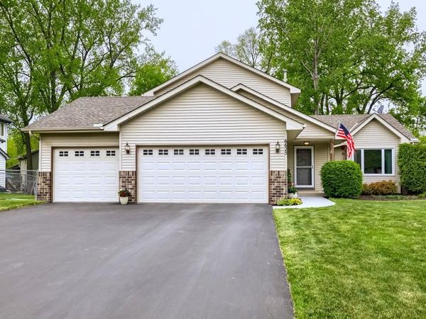 6625 White Birch Court, Lino Lakes, MN 55014