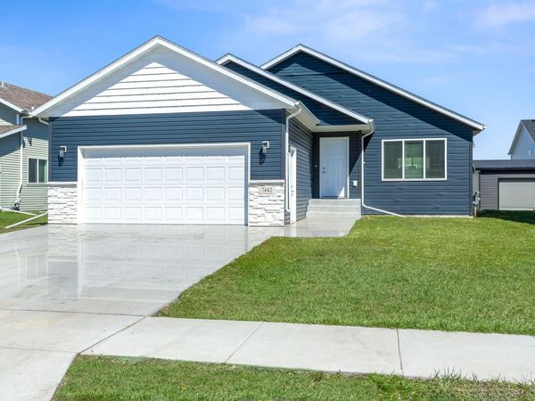 7442 20 Street S, Fargo, ND 58104