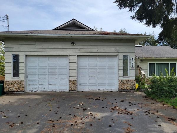 4611 McGill Rd , Cowichan Bay, BC V0R 1N1