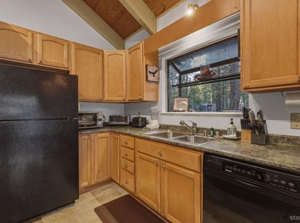 1871 Guadalupe Street, South Lake Tahoe, CA 96150 Photo
