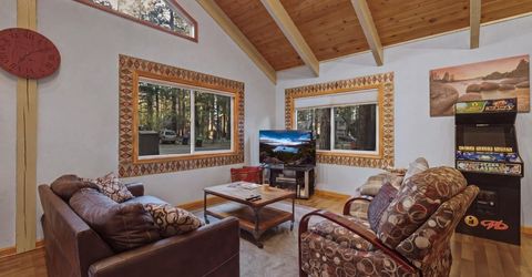 1871 Guadalupe Street, South Lake Tahoe, CA 96150 Photo