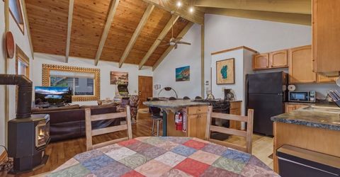 1871 Guadalupe Street, South Lake Tahoe, CA 96150 Photo