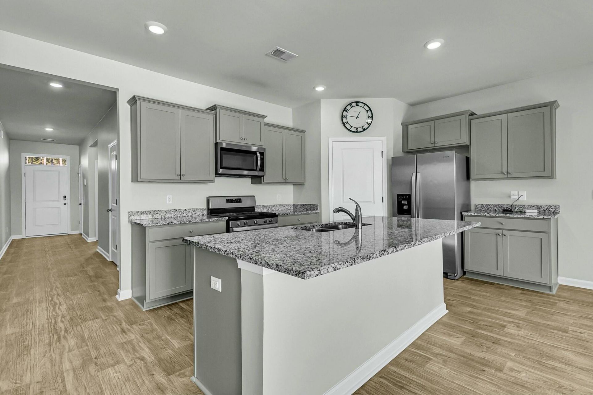 229 Grand View Crossing Photo 10
