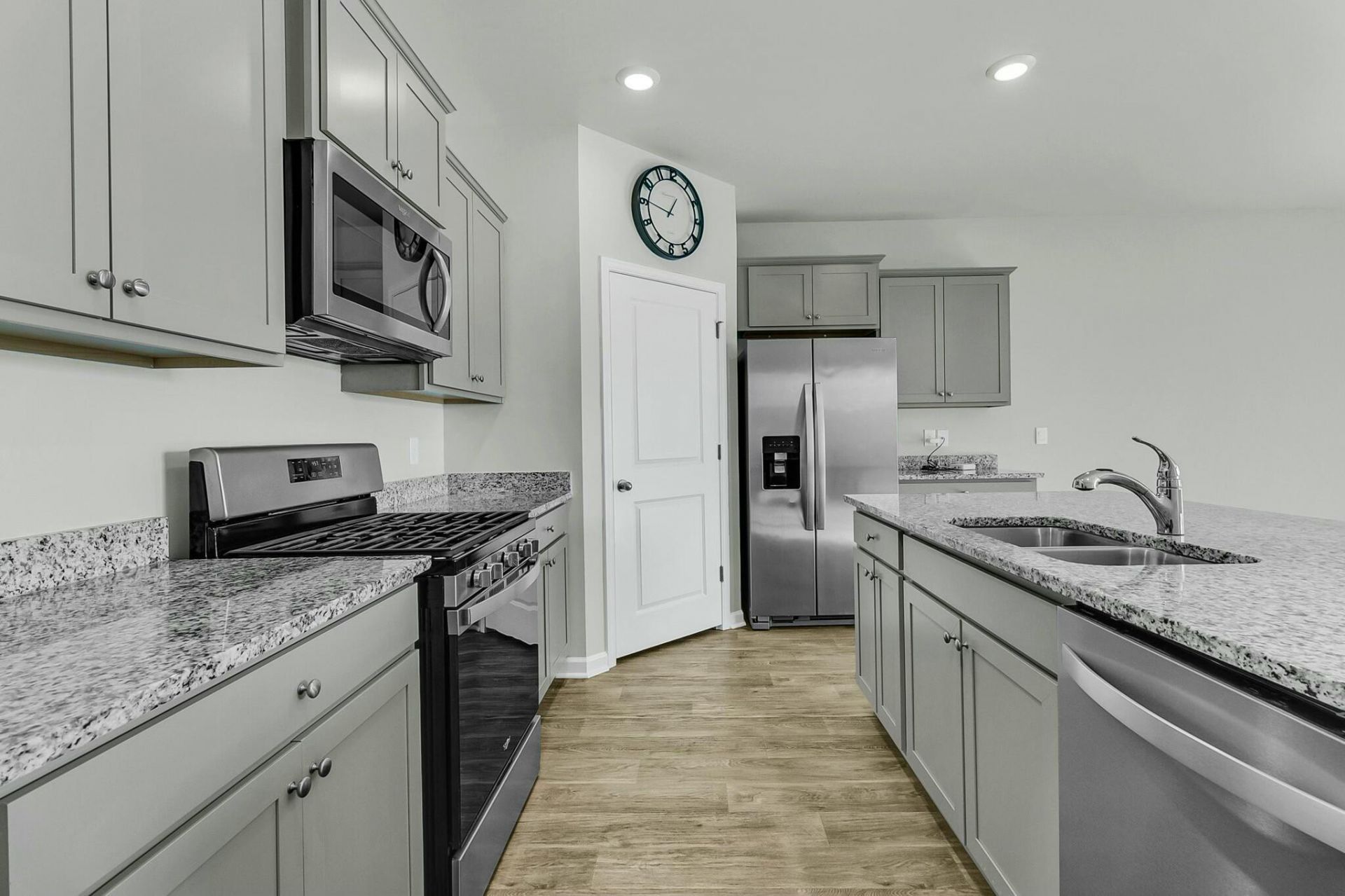 229 Grand View Crossing Photo 11