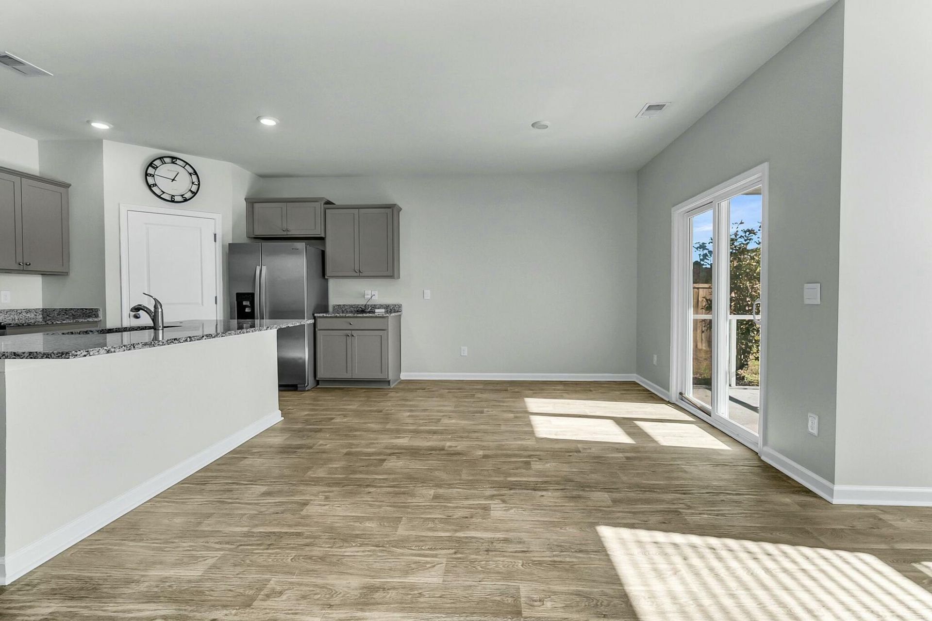 229 Grand View Crossing Photo 16