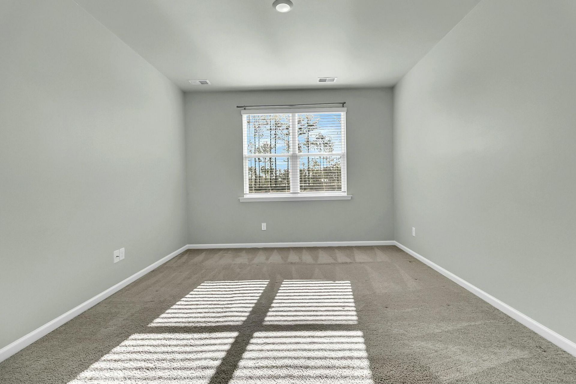 229 Grand View Crossing Photo 22