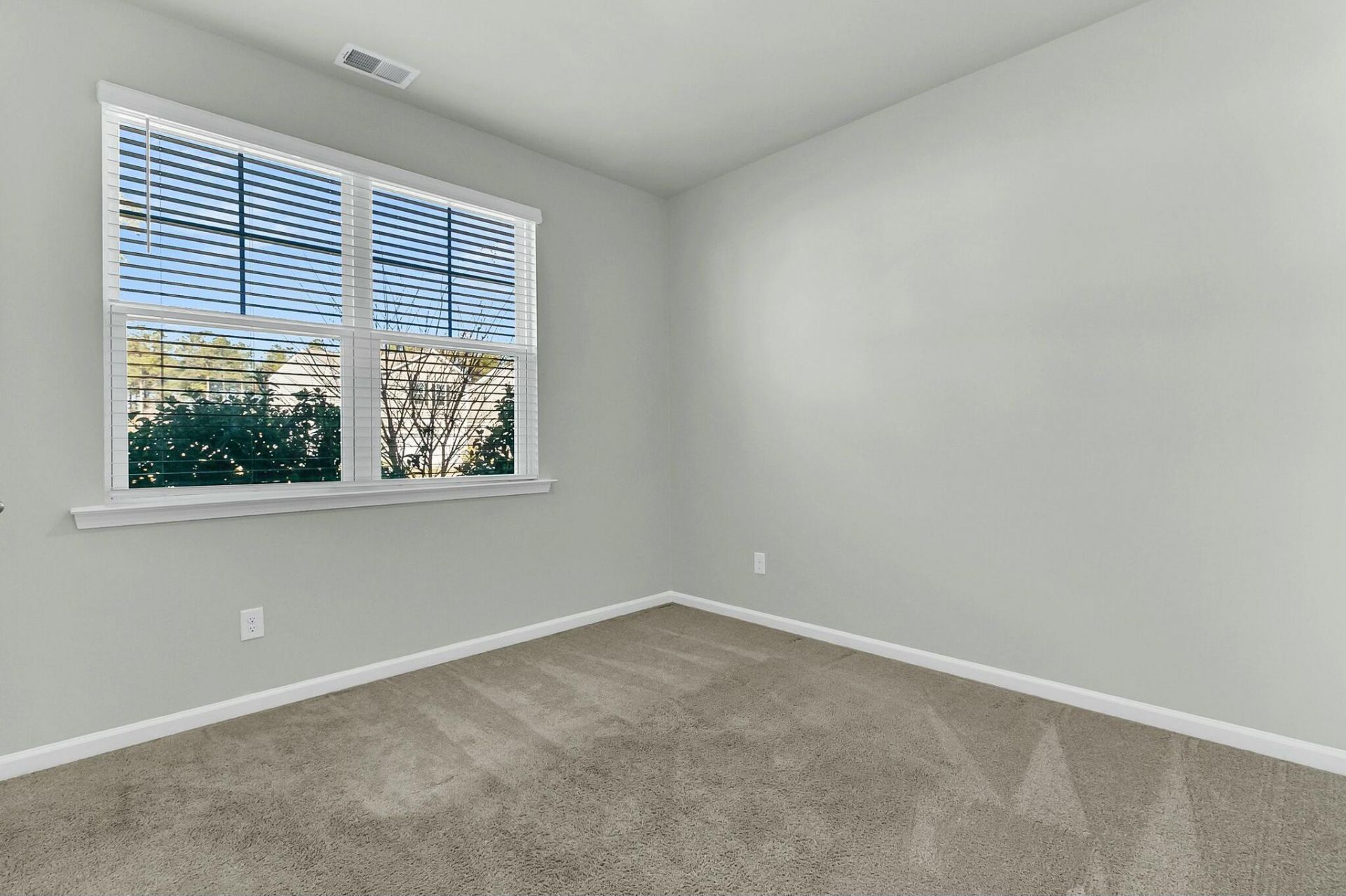 229 Grand View Crossing Photo 28