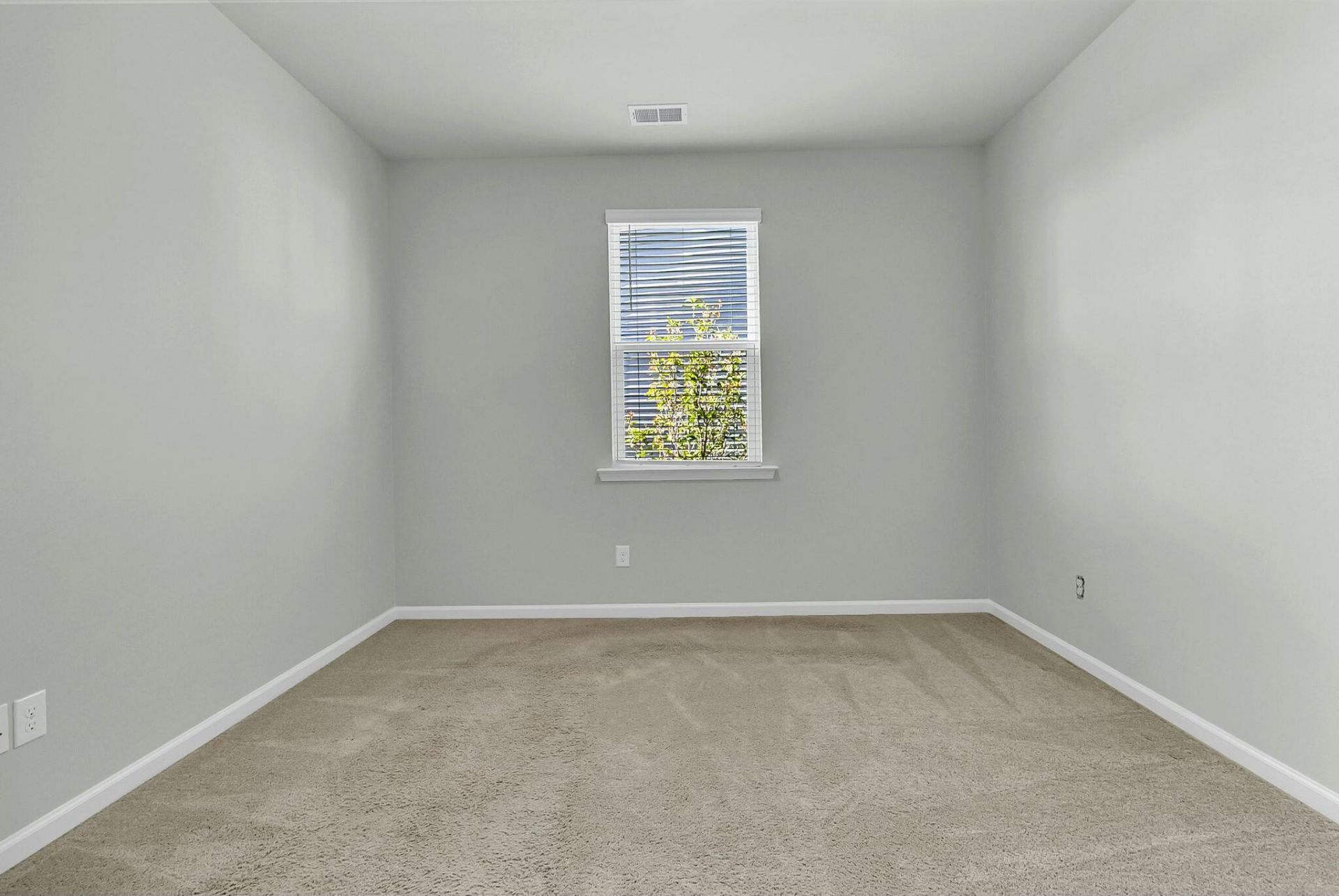 229 Grand View Crossing Photo 32