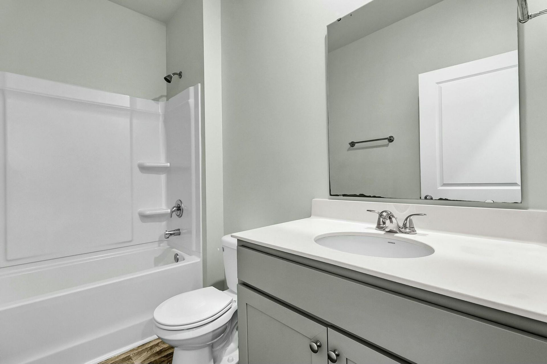 229 Grand View Crossing Photo 33