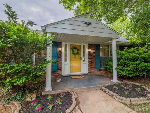 8700 S Laclede Station Road , Unincorporated, MO 63123