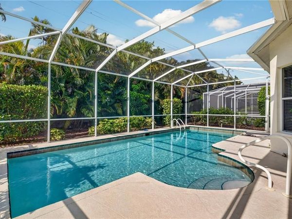1789 Winding Oaks WAY, NAPLES, FL 34109