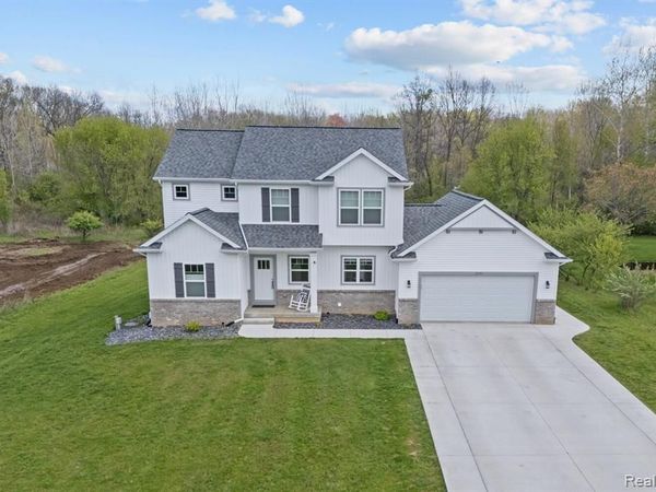 1035 Engelhardt Strasse Street, Spring Arbor Twp, MI 49201