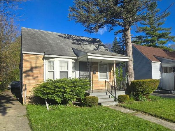 8245 Brace Street, Detroit, MI 48228
