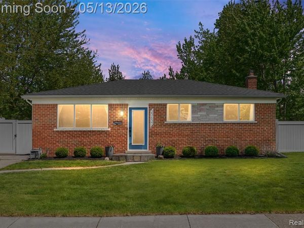 23637 Allor Street, St. Clair Shores, MI 48082