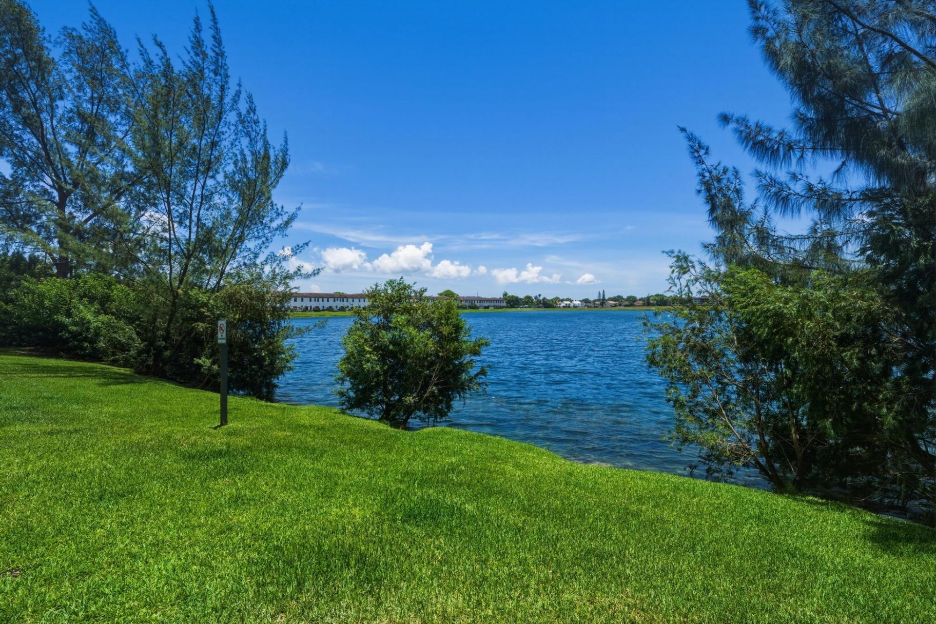 468 NE 206th Lane, Unit 108-6, Miami, FL 33179 Photo
