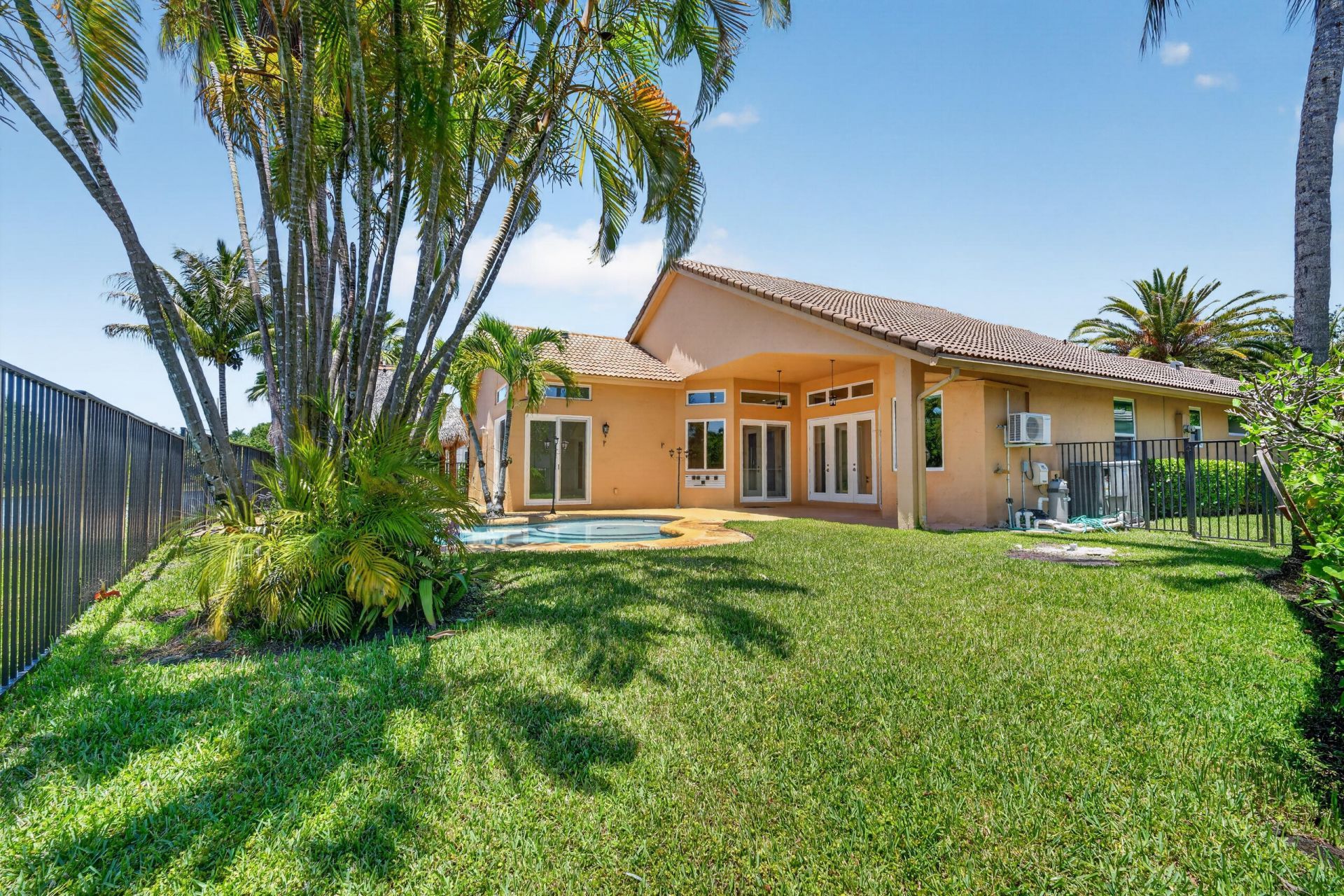 3043 Lakewood Drive, Weston, FL 33332 Photo