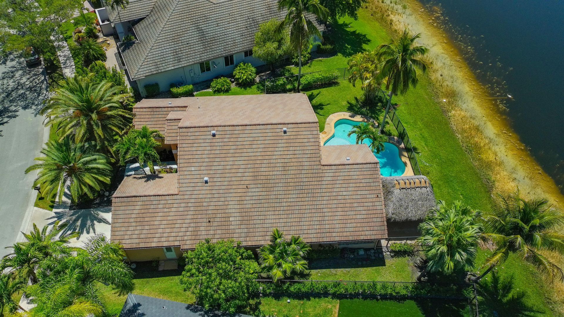 3043 Lakewood Drive, Weston, FL 33332 Photo