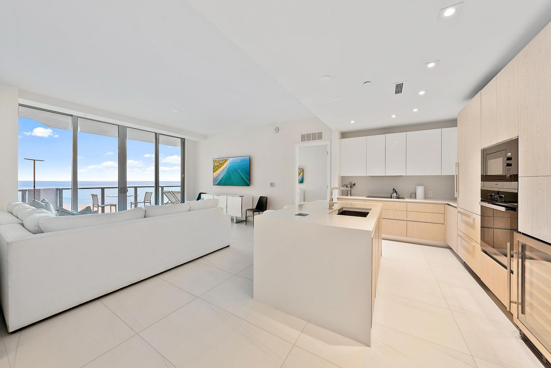 3100 N Ocean Drive, Unit 1002, Riviera Beach, FL 33404 Photo