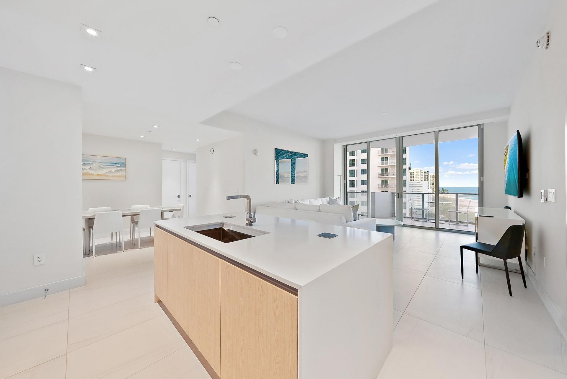 3100 N Ocean Drive, Unit 1002, Riviera Beach, FL 33404 Photo