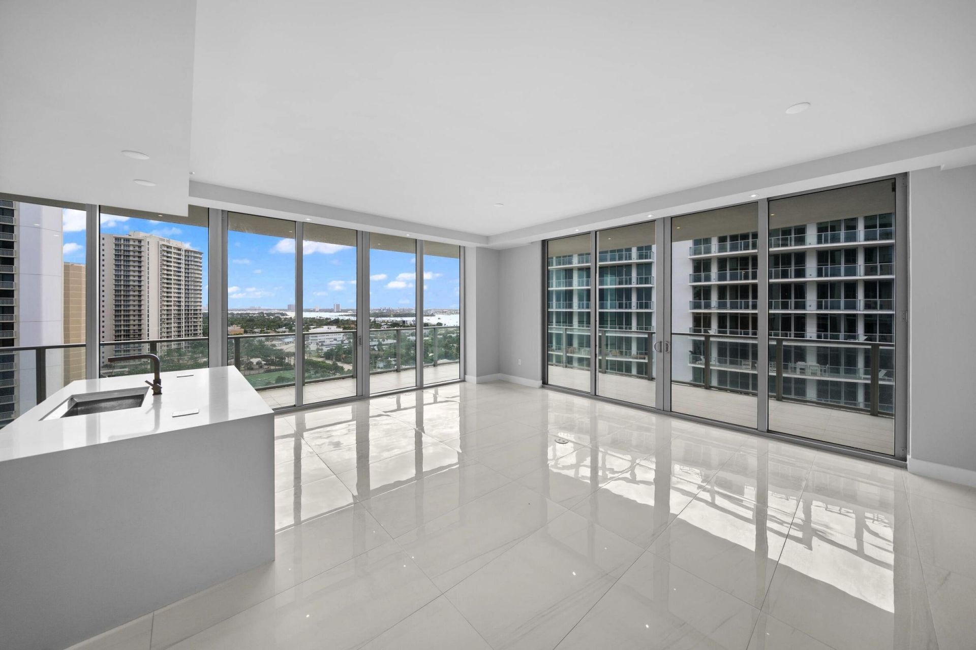 3100 N Ocean Drive, Unit H-1608, Singer Island, FL 33404 Photo