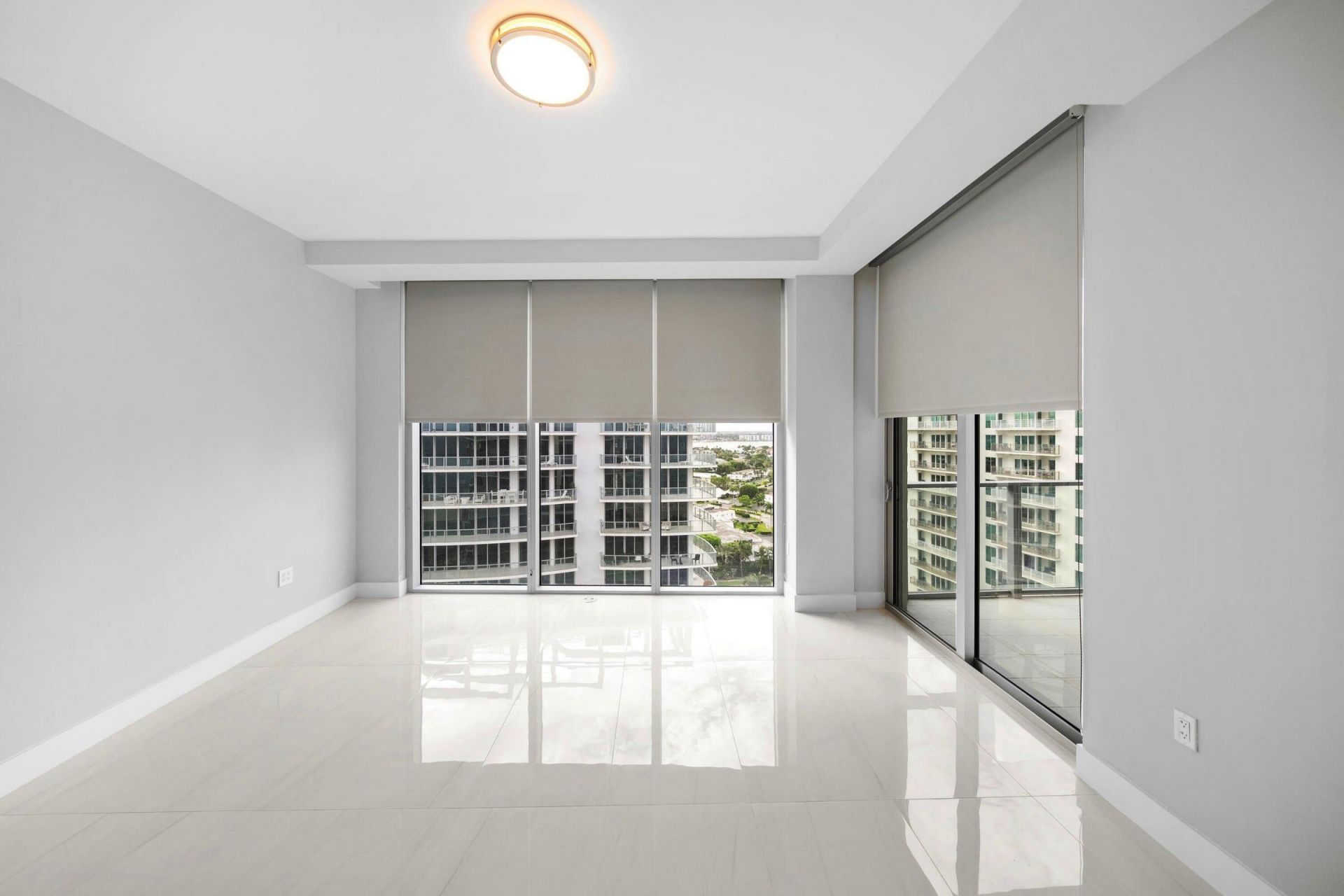 3100 N Ocean Drive, Unit H-1608, Singer Island, FL 33404 Photo