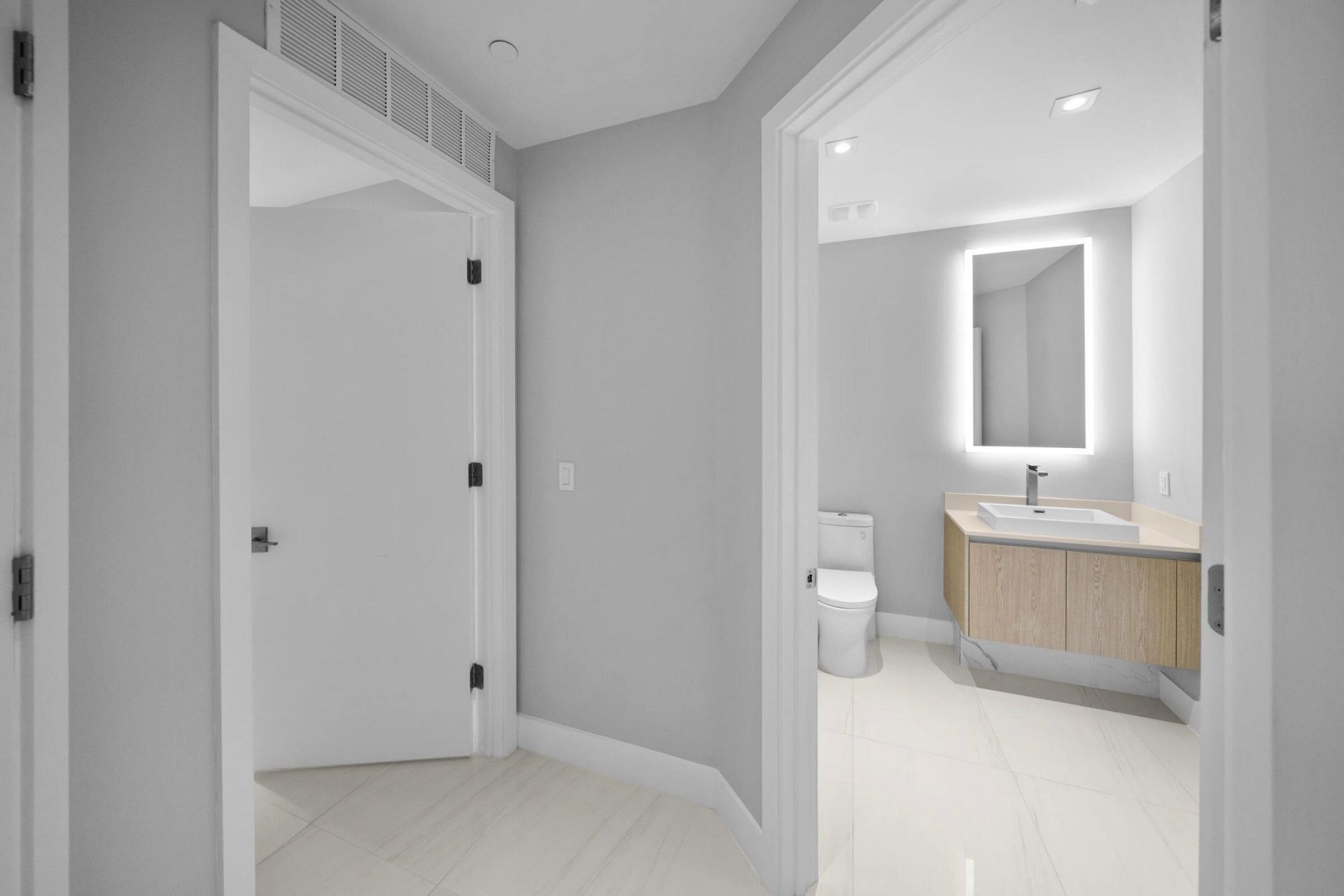 3100 N Ocean Drive, Unit H-1608, Singer Island, FL 33404 Photo