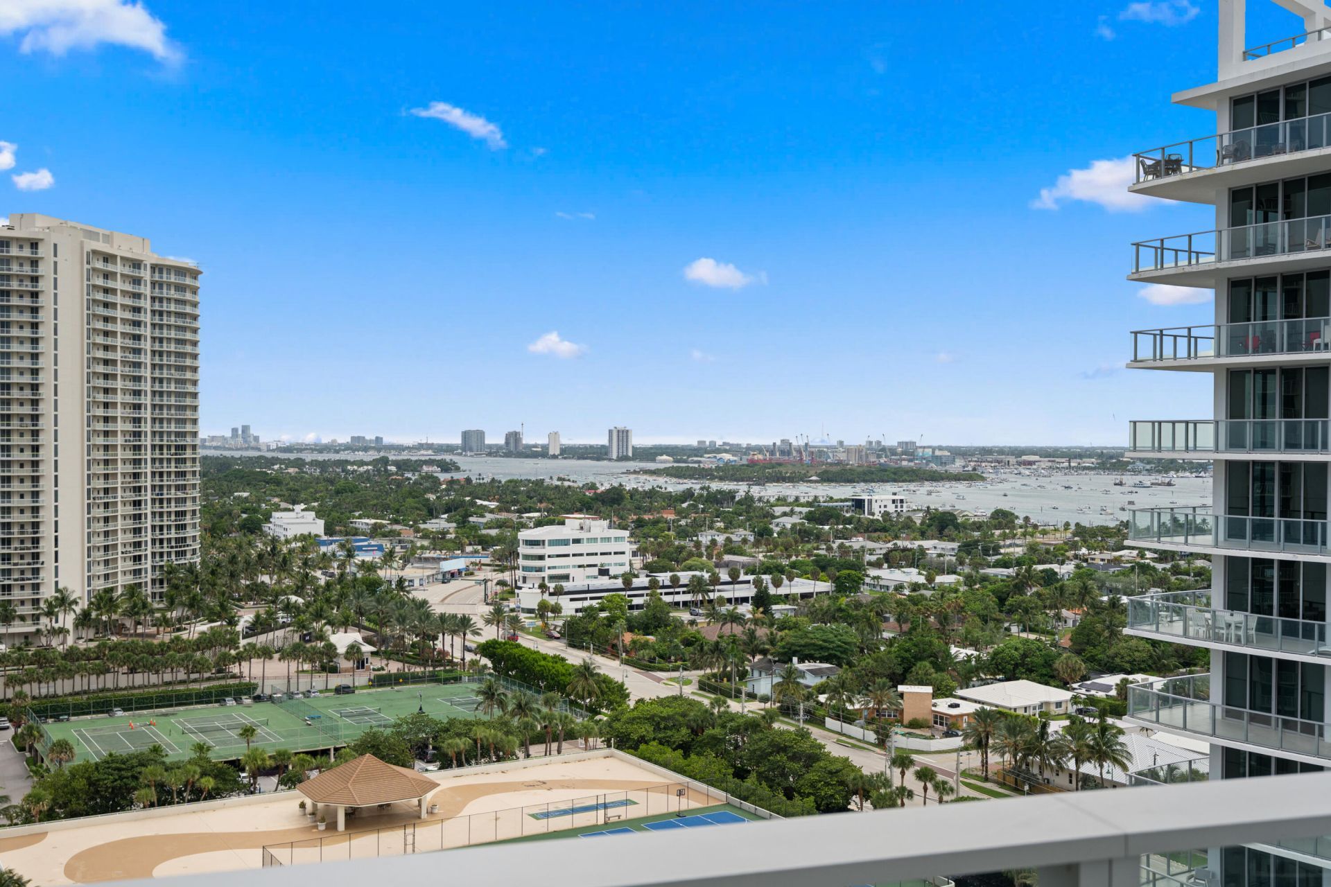 3100 N Ocean Drive, Unit H-1608, Singer Island, FL 33404 Photo