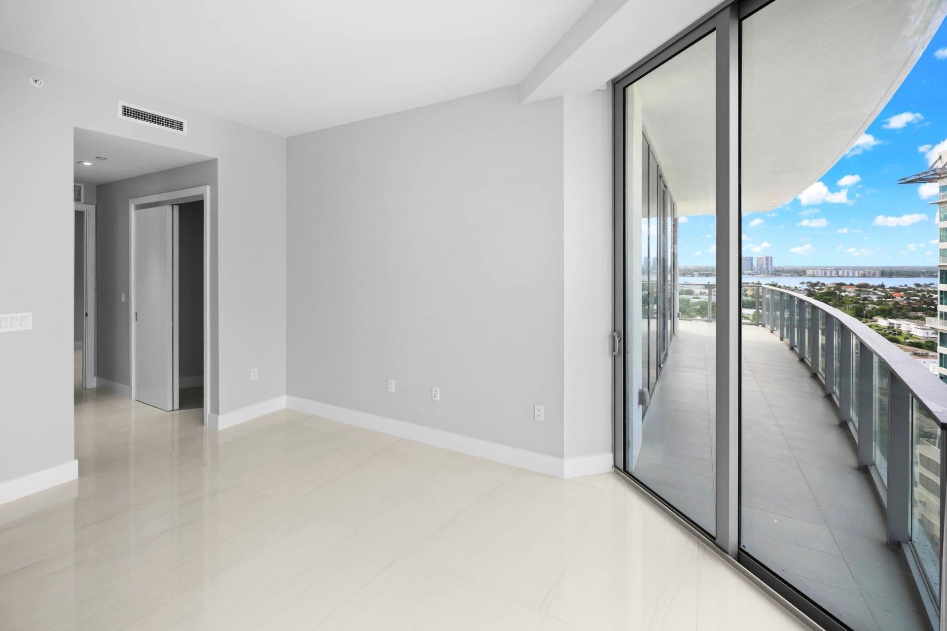 3100 N Ocean Drive, Unit H-1608, Singer Island, FL 33404 Photo