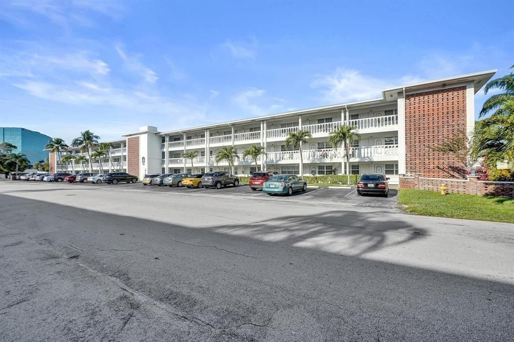 5201 NE 24th Terrace, Unit A203, Fort Lauderdale, FL 33308 Photo
