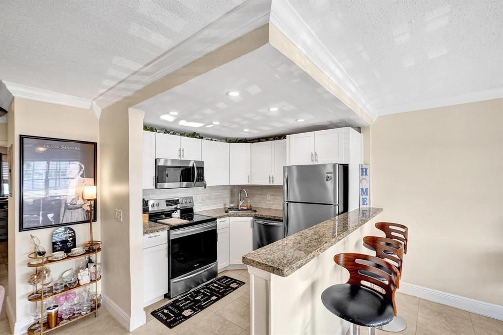 5201 NE 24th Terrace, Unit A203, Fort Lauderdale, FL 33308 Photo