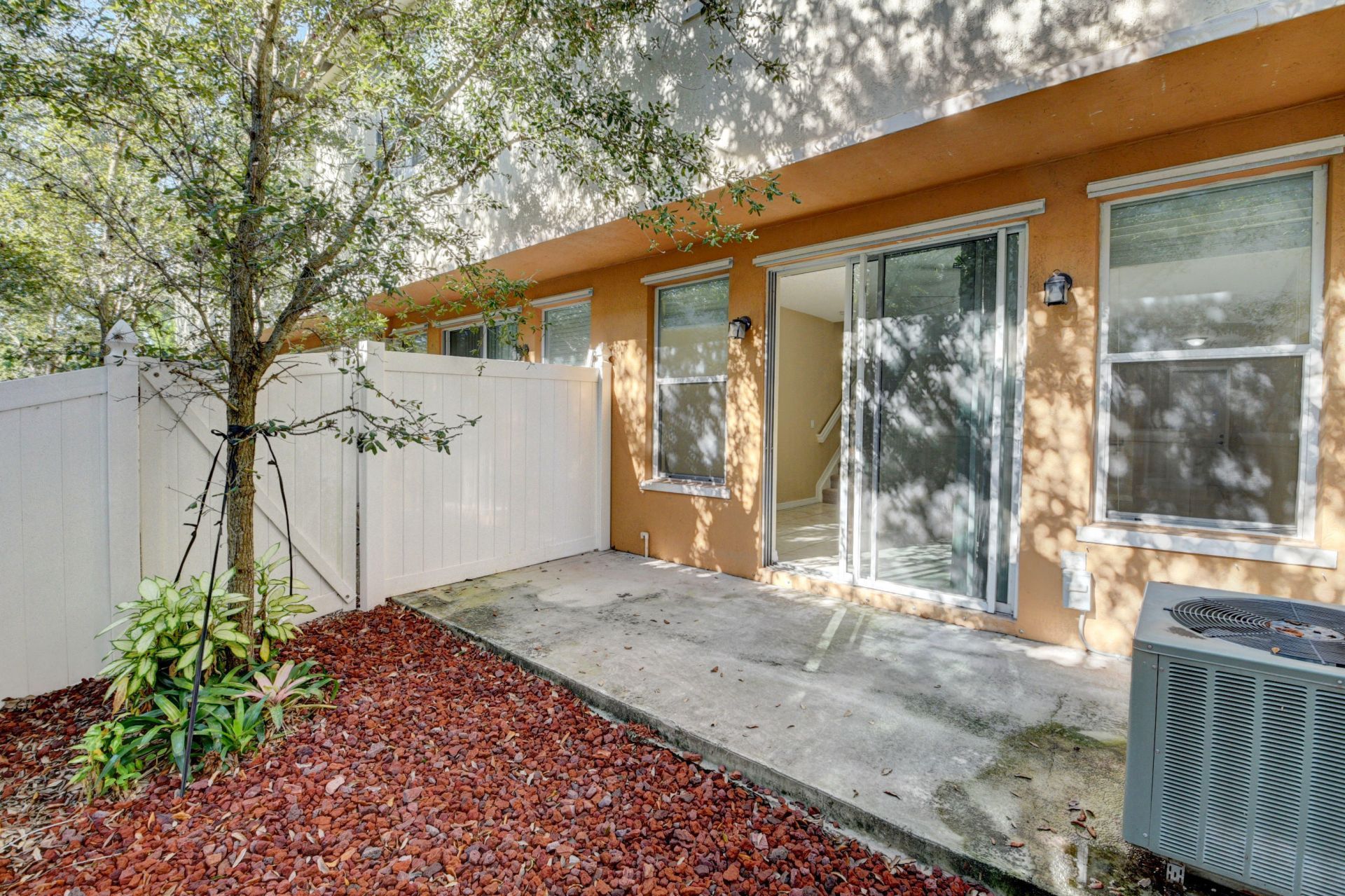 101 Harrington Court, Palm Springs, FL 33461 Photo