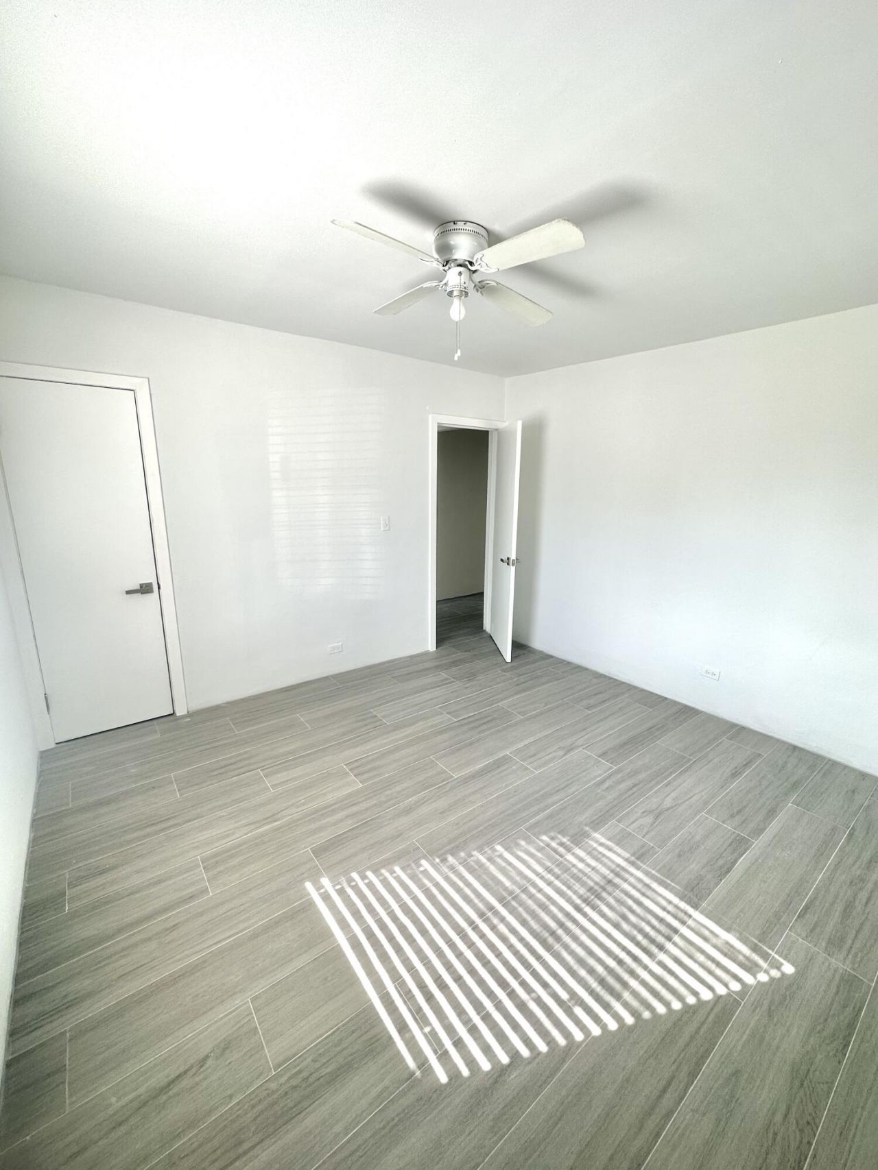 701 NW 15th Terrace, Fort Lauderdale, FL 33311 Photo