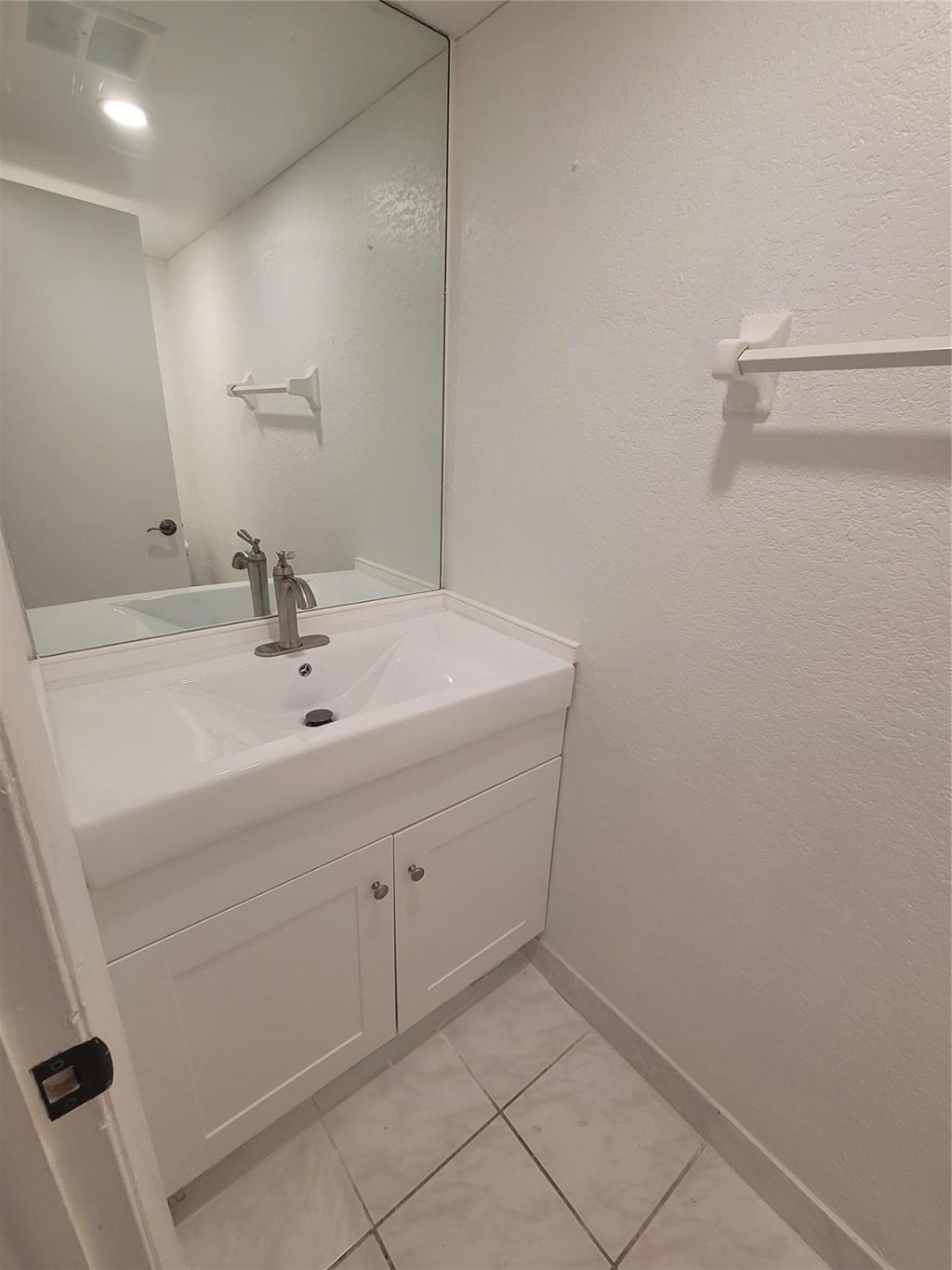 3650 Inverrary Drive, Unit 1u, Lauderhill, FL 33319 Photo