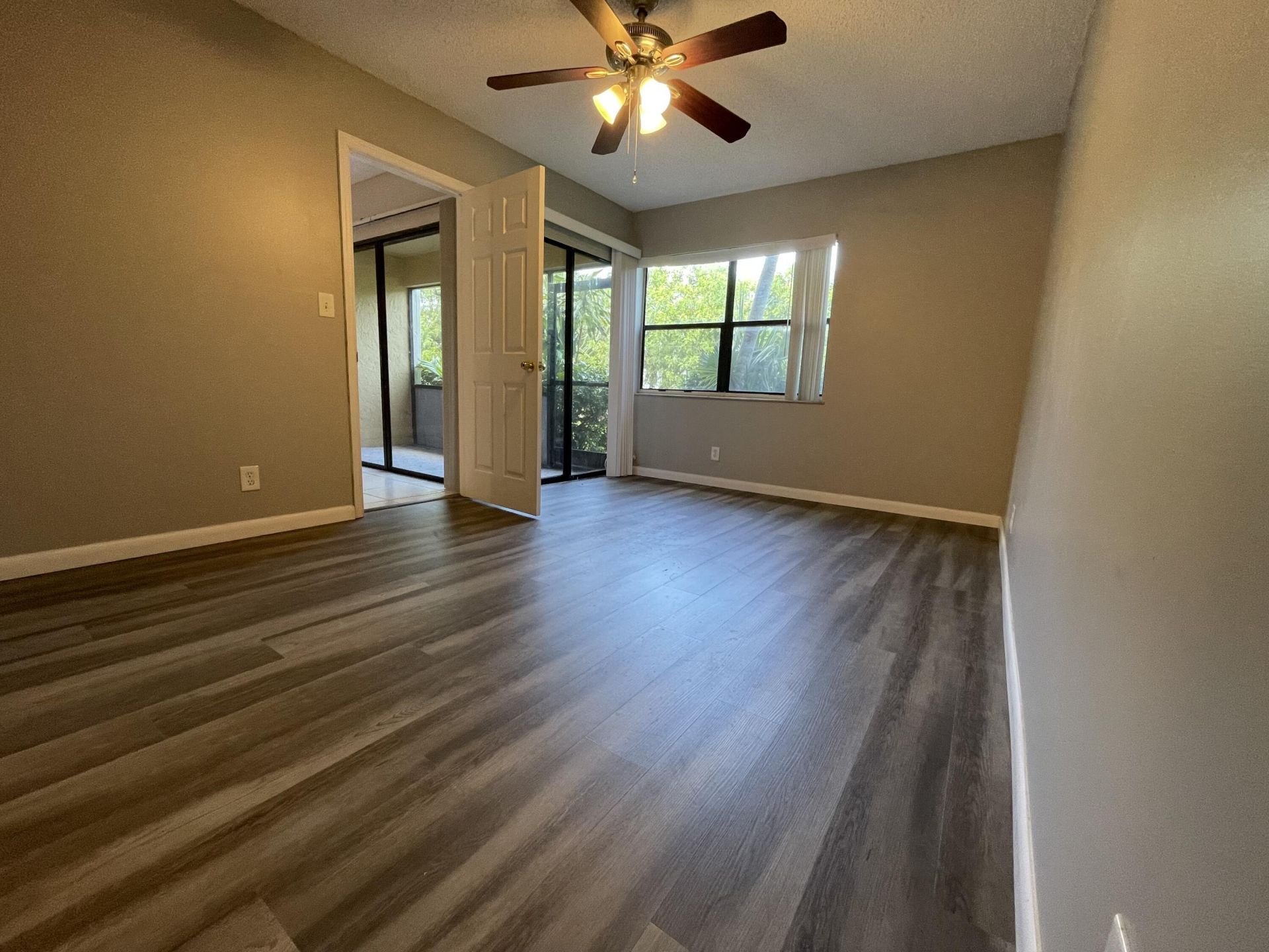2967 Riverside Drive, Coral Springs, FL 33065 Photo