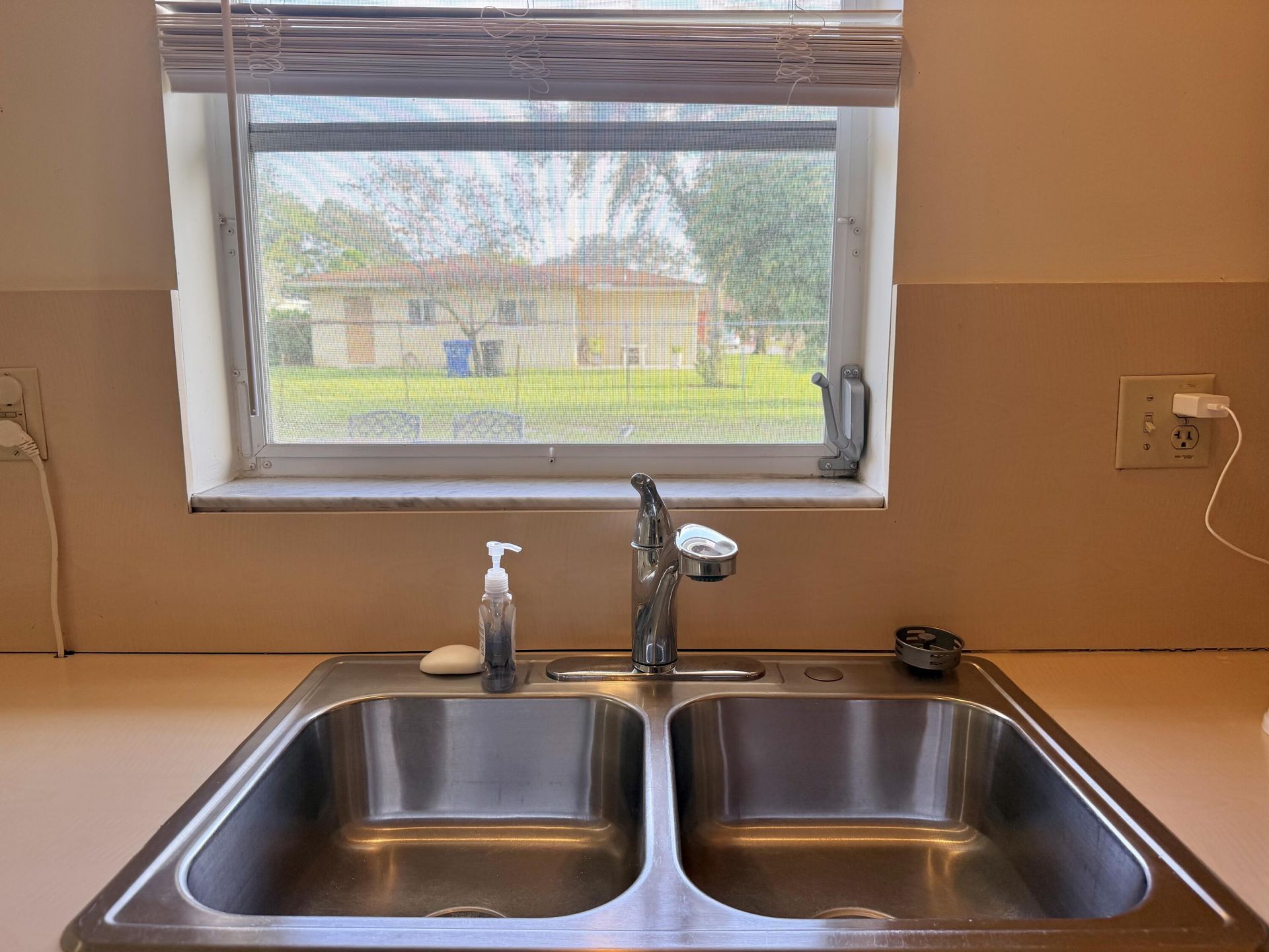 2881 NW 24th Court, Fort Lauderdale, FL 33311 Photo