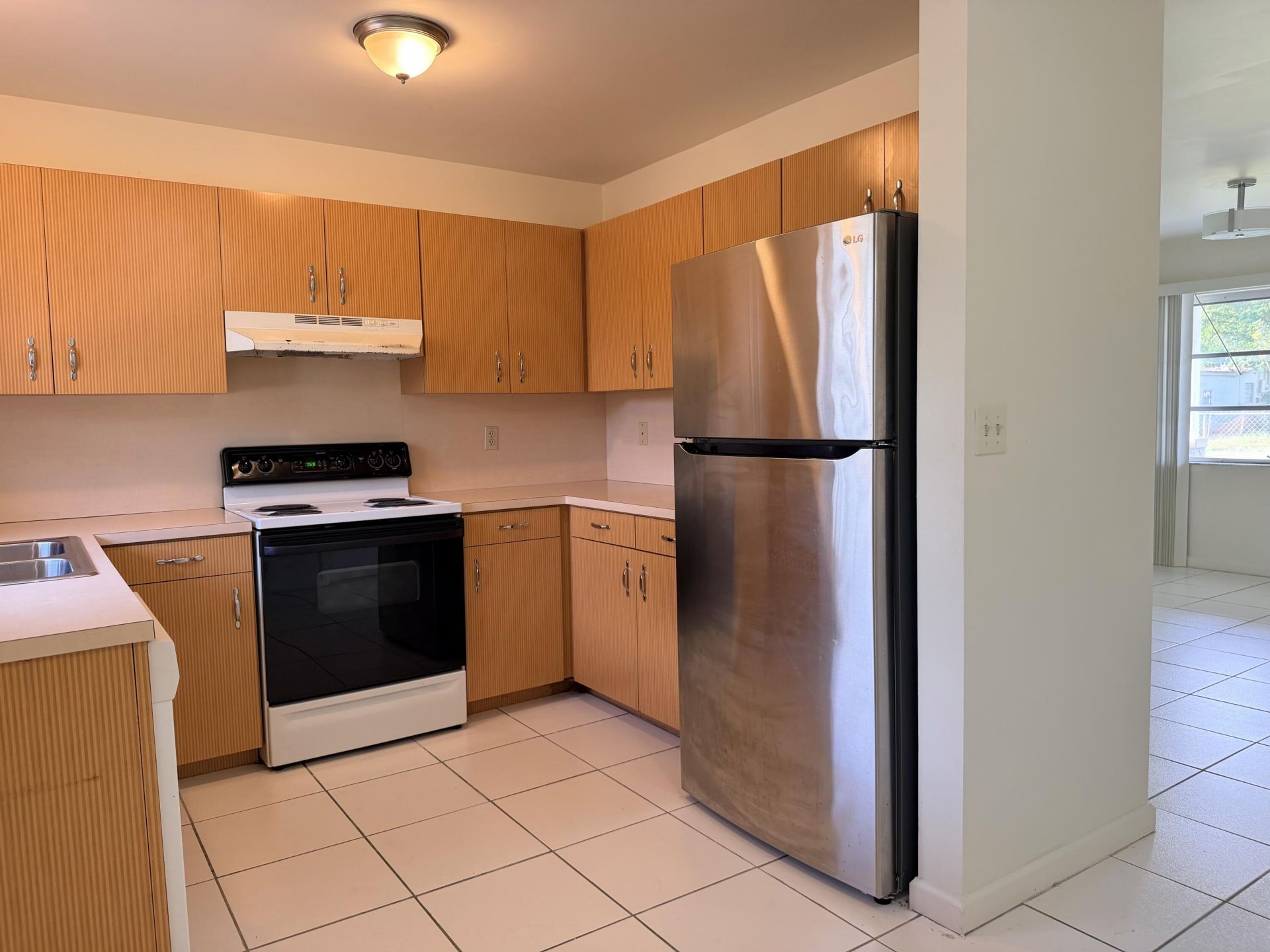 2881 NW 24th Court, Fort Lauderdale, FL 33311 Photo