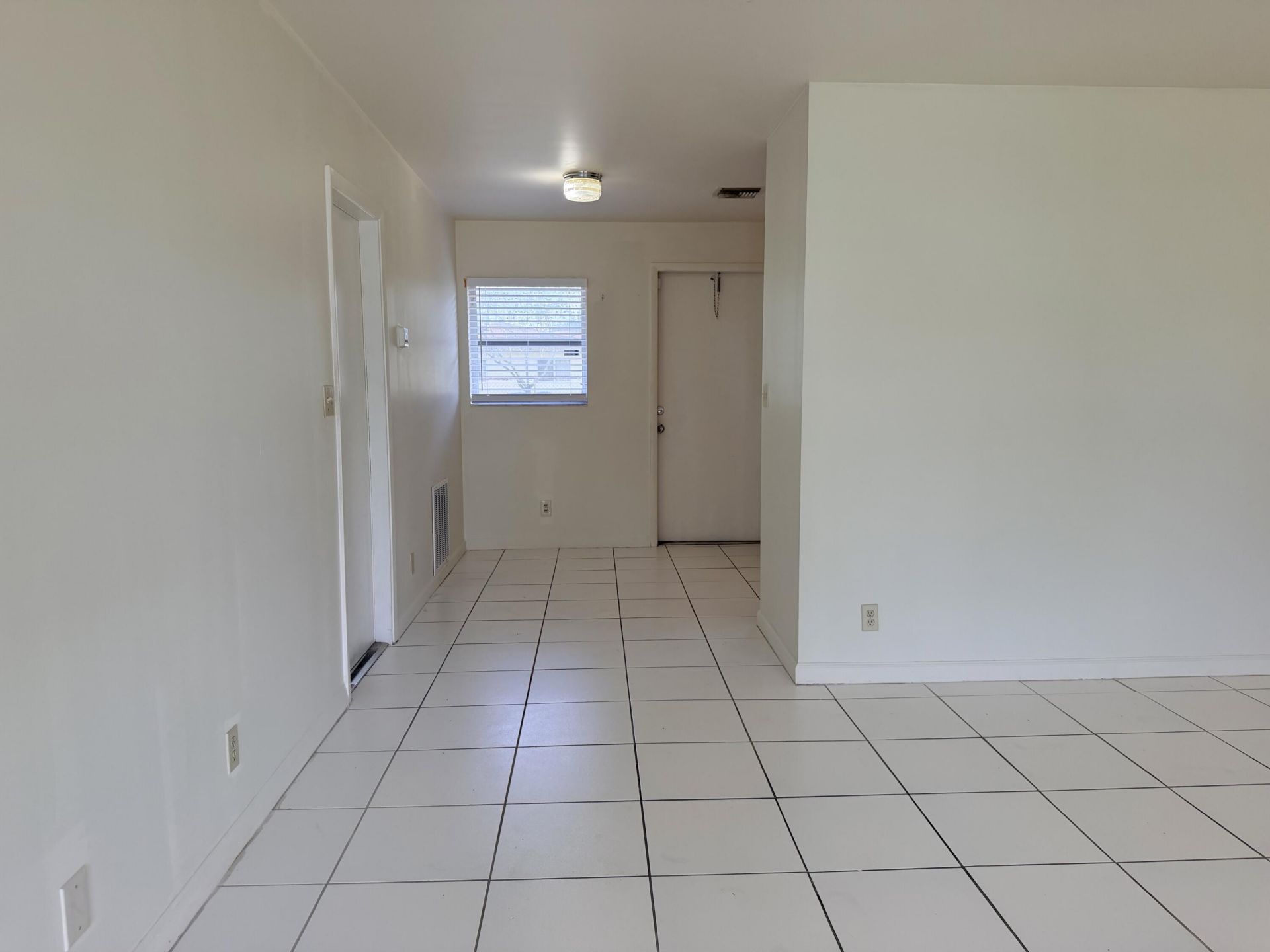 2881 NW 24th Court, Fort Lauderdale, FL 33311 Photo