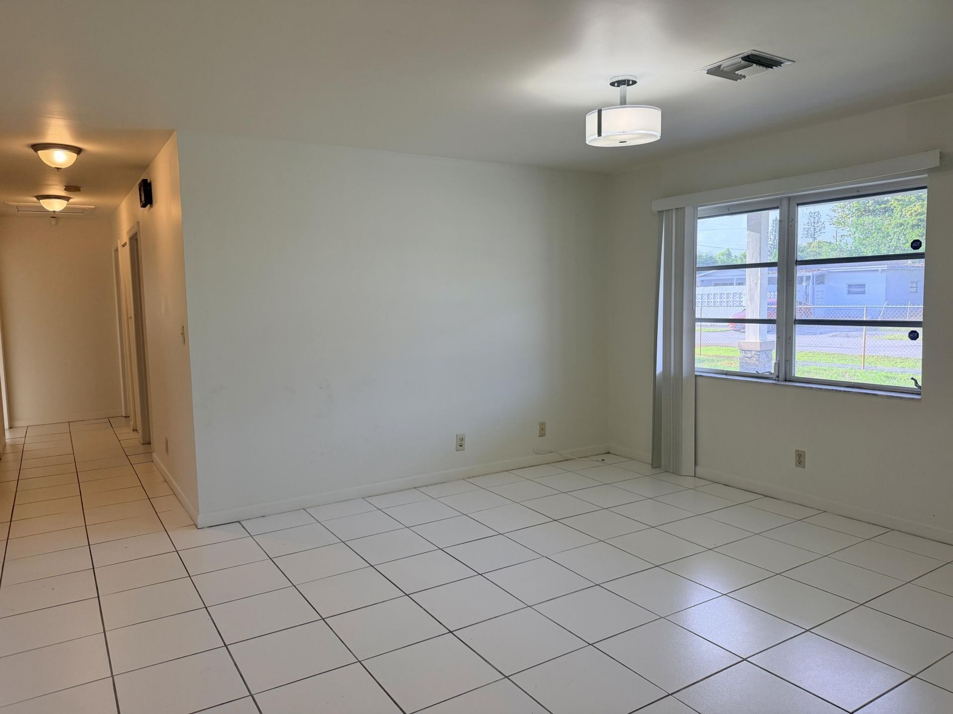 2881 NW 24th Court, Fort Lauderdale, FL 33311 Photo