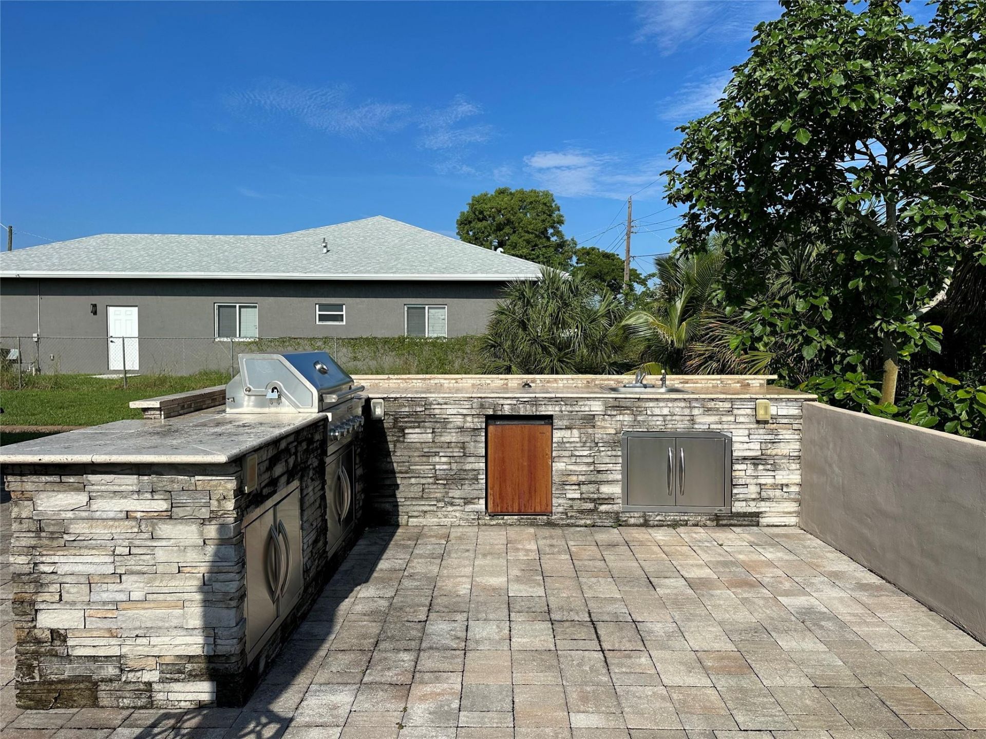 2881 NW 24th Court, Fort Lauderdale, FL 33311 Photo