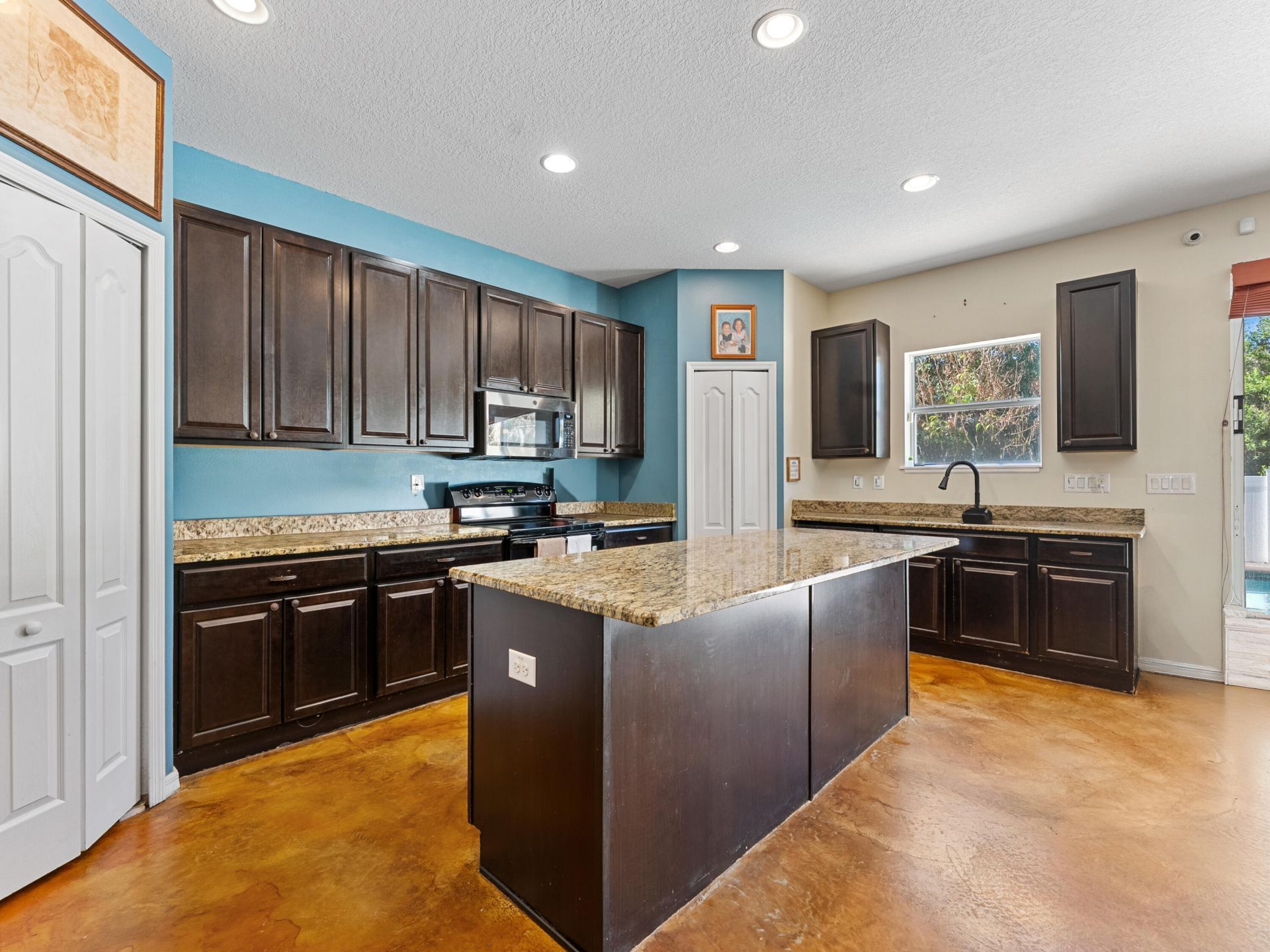 5380 NW Wisk Fern Circle, Port Saint Lucie, FL 34986 Photo