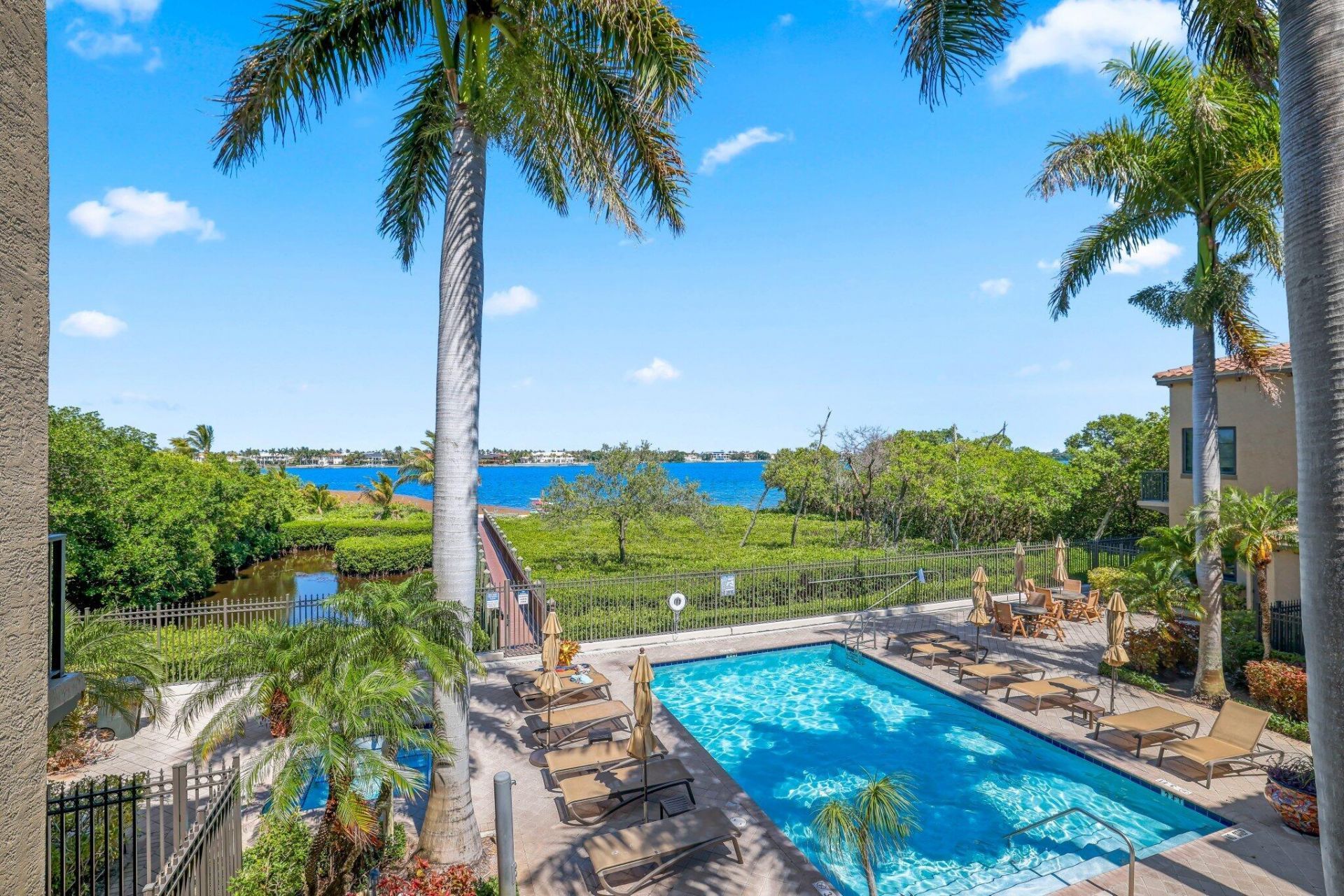 920 Via Villagio, Hypoluxo, FL 33462 Photo