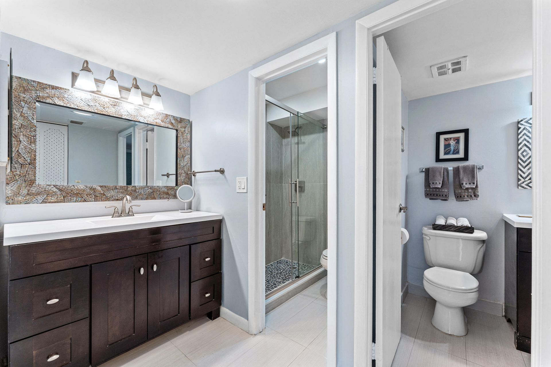 20500 W Country Club Drive, Unit 210, Aventura, FL 33180 Photo