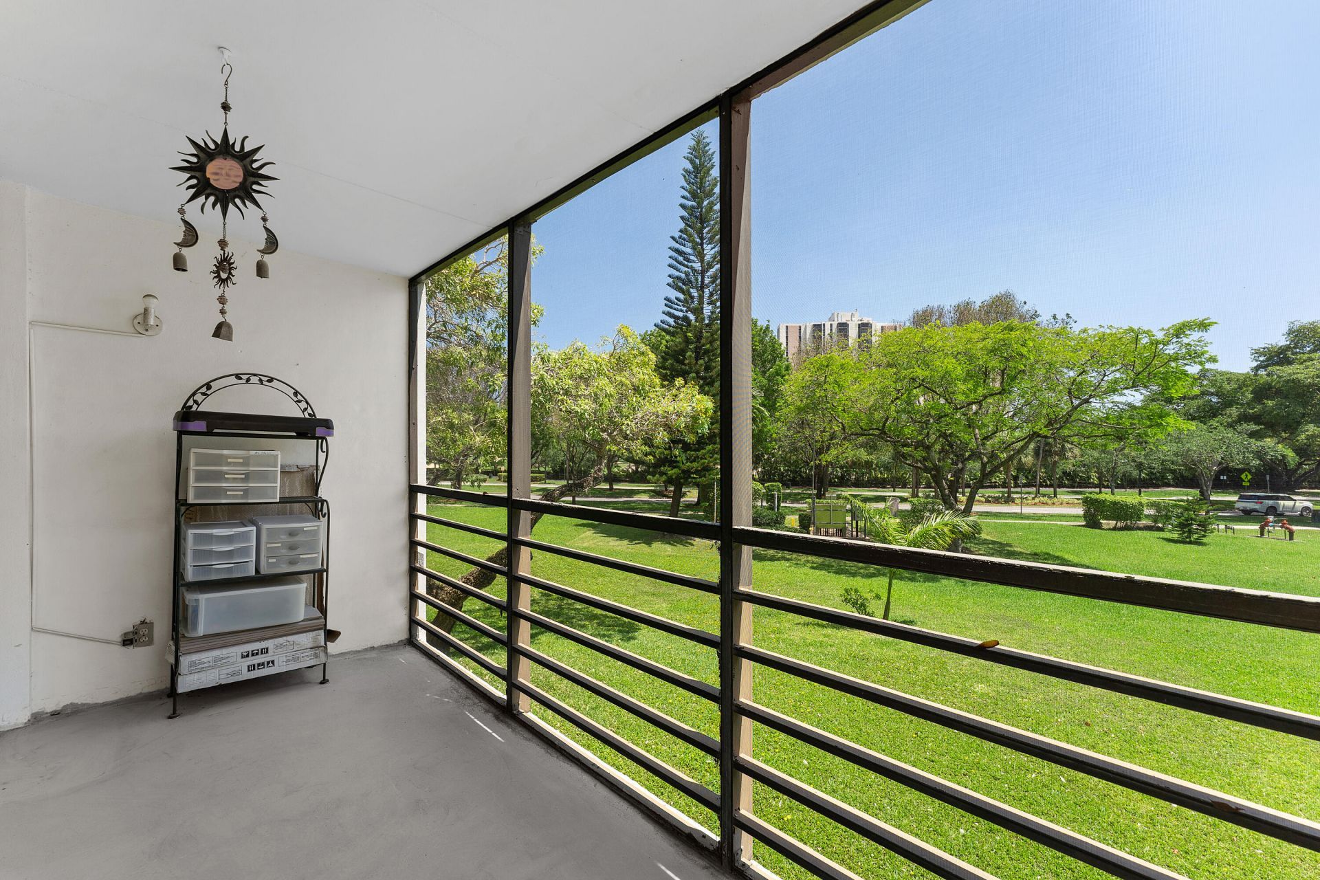 20500 W Country Club Drive, Unit 210, Aventura, FL 33180 Photo